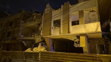 İstanbul'da gece yarısı sıcak saatler! İnsanlar tedbir amaçlı tahliye edildi - 3. Sayfa