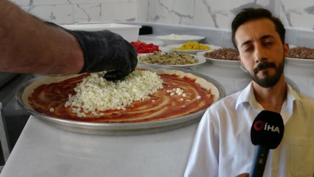 Malatyalıların ağzı tadı değişti! 8 ay önce satışa sunuldu, yöresel lezzetlerin önüne geçti... - Yaşam