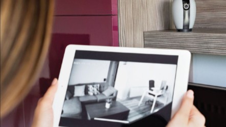 Otel odasında gizli kameraya dikkat! Biri sizi gözetliyor olabilir - Ekonomi