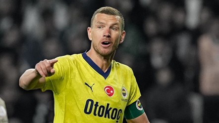 Yıldız golcü dönüş hazırlığında! Edin Dzeko'ya sunulan teklif belli oldu - Spor