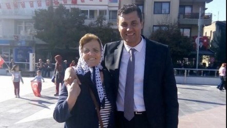 Ferdi Zeyrek'in annesi tedavi altına alındı! Acı haber sonrası fenalaştı - Gündem