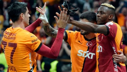 Galatasaray'ın yıldızından ima dolu sözler! "Geri dönmeme ihtimalim var" - Spor