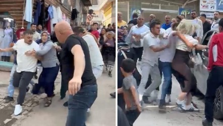 7 yıl önce boşandılar, dertleri bitmedi! Sokak ortasında birbirlerine girdiler - Gündem