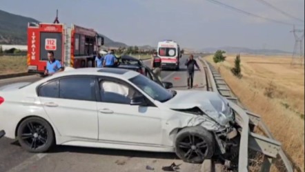 Gaziantep'te feci kaza! Arabalar çarpıştı, ölü ve yaralılar var - 3. Sayfa