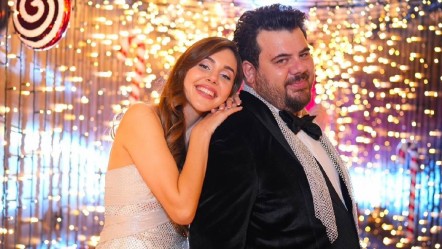 Paris'te büyük şok! Eser ve Berfu Yenenler dolandırıldı - Magazin