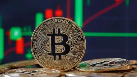 Bitcoin'de yüzde 656'lık rekor yükseliş! Yeni bir dönem mi başlıyor? - Ekonomi