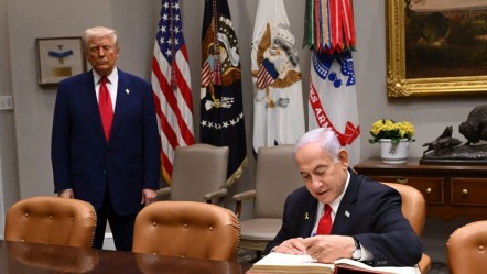 Trump ilk karşı çıktı, sonra pes etti: Netanyahu’nun ikna yöntemi ortaya çıktı - Dünya