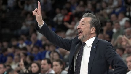 Anadolu Efes'te bir dönemin sonu! Banchi ile yollar ayrıldı - Spor