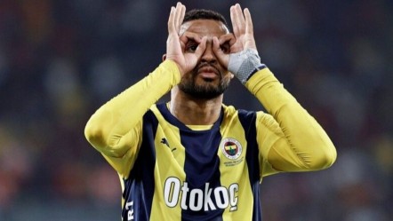 En-Nesyri'ye izin yok! Jose Mourinho, talibi olan yıldızı bırakmıyor - Spor