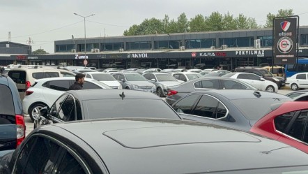 Araç alacaklara galericilerden uyarı: Kimin ne durumda olduğunu bilmiyoruz - Ekonomi