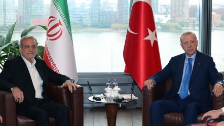 Cumhurbaşkanı Erdoğan, Pezeşkiyan ile telefonda görüştü - Gündem