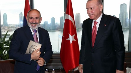 Paşinyan, Cumhurbaşkanı Erdoğan’ın davetiyle Türkiye’ye geliyor - Dünya