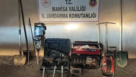 Jandarma tespit etti! Ormanda suç üstü yakalandılar - 3. Sayfa
