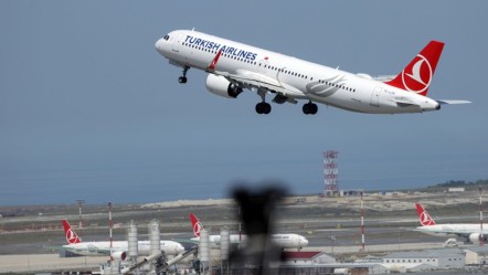 Günde 1591 uçuş... Avrupa'nın lideri yine İstanbul oldu! - Ekonomi