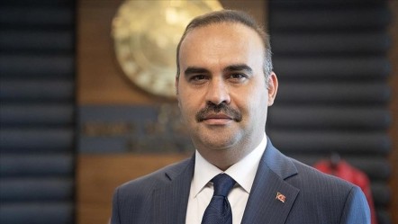 Yatırıma 500 milyar liralık dev destek! YTAK Programında taahhüt miktarı artırıldı - Ekonomi