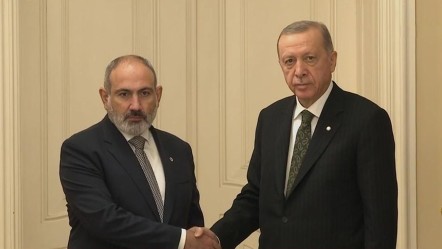 Cumhurbaşkanı Erdoğan Paşinyan'ı kabul etti! Dolmabahçe'de kritik Ermenistan görüşmesi - Gündem
