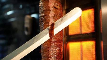 250'den fazla şubesi var! Ünlü döner zinciri konkordato ilan etti - Ekonomi