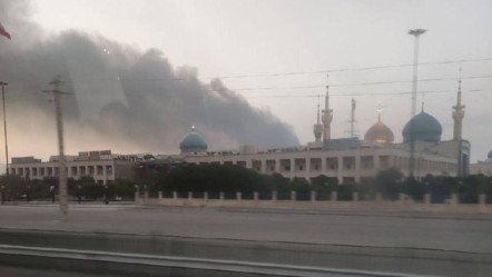 İsrail'den yeni saldırı dalgası! Humeyni türbesinin yakınını bombaladılar - Dünya