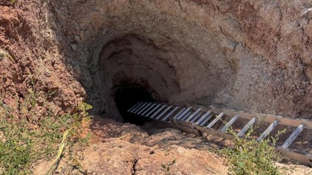 Kazdıkları yerde suçüstü yakalandılar! - 3. Sayfa