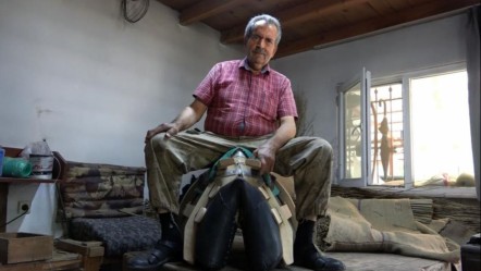Öğretmenlikten vazgeçti, bu işi seçti! Ustası 'cumhurbaşkanı maaşı kazanıyorum' deyince başladı, 60 senedir... - Yaşam