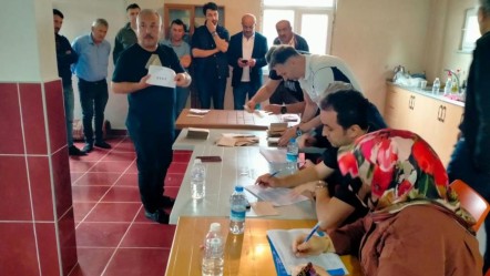 147 "Evet", 6 "Hayır" oyu çıktı! Mahalle sakinleri referanduma gitti - Yaşam