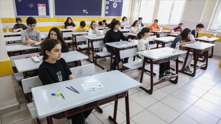 LGS soru kitapçıkları sınav bitmeden mi paylaşıldı? Bakanlık'tan net açıklama geldi - Eğitim