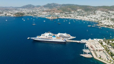 Turistte İtalya'yı solladık! Türkiye dünyada 4. sıraya yükseldi - Ekonomi