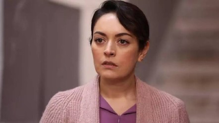 Ezgi Mola ile Mustafa Aksakallı boşandı! O açıklama gündem oldu - Magazin