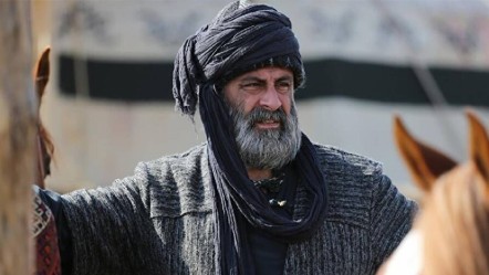 Oyuncu Turgut Tunçalp baba oldu! Çocuğuna koyduğu isim dikkat çekti - Magazin