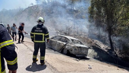 Çanakkale'de feci kaza! Baba yanarak öldü, eşi ve oğlu kurtuldu - 3. Sayfa