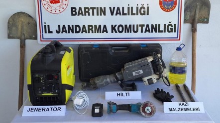 Define hayalleri yarım kaldı! Suç üstü yakalanan 3 kişi gözaltında - 3. Sayfa