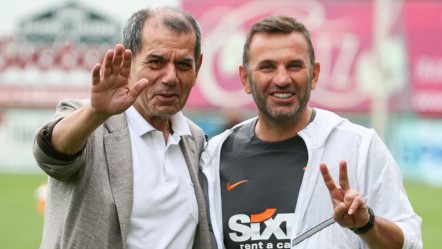 Dursun Özbek, Okan Buruk'un başarısını ödüllendirmeye hazırlanıyor! Bizimlesin Okan Hoca'm - Spor