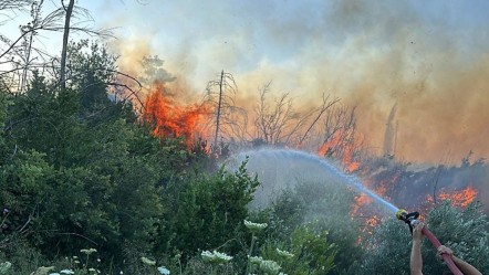 Antalya yanıyor! İki yerde birden başladı, havadan karadan müdahale var - Gündem