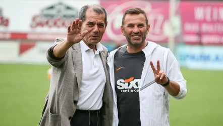 Galatasaray'da Osimhen çılgınlığı! Okan Buruk: "Taraftar çıldırdı başkanım" - Spor
