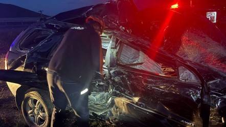 Ardahan'da feci kaza: Tır ile çarpışan araçta 2 kişi öldü! - 3. Sayfa