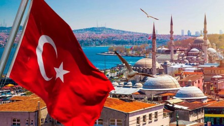 Yunan basını Türkiye'yi manşete taşıdı: Rekor üstüne rekor! "Dünya gücü 4.sıraya yükseldi" - Dünya