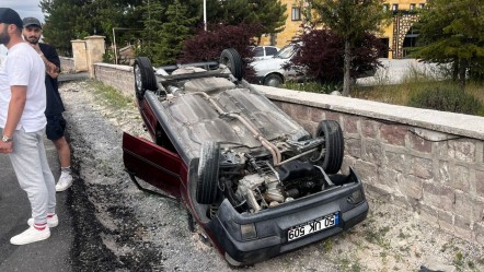 Kediye çarpmayayım derken... Takla attı, hastanelik oldu! - 3. Sayfa