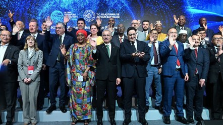Zirveden 12 anlaşma çıktı! 'Kalkınma Yolu' 50 milyar dolar kazandıracak - Ekonomi