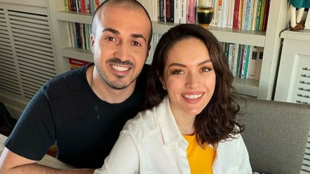 2 yıllık evlilik bitmişti… Ezgi Mola ile boşanan Mustafa Aksakallı’dan ilk paylaşım! - Magazin
