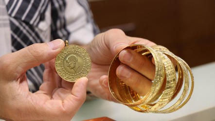 Altında dikkat çeken yükseliş! Tarifeler, zayıf dolar, FED spekülasyonları - Ekonomi