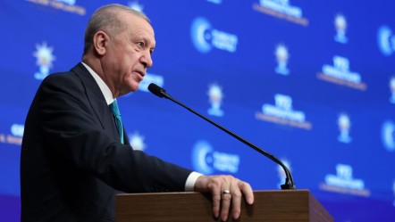 Erdoğan toplantıdan neden ayrıldı? Yerlikaya iddialarına jet yalanlama - Gündem