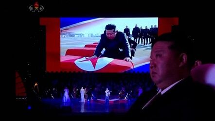 Kim Jong Un’dan dünya kamuoyunu şoke eden tören! Gözyaşlarına hakim olamadı: İlk kez kabul ettiler - dunya