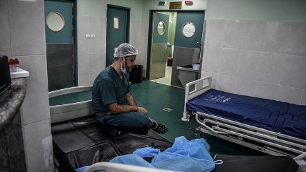 'Gazze'deki hastaneler birkaç saat içinde mezarlığa dönüşebilir' - Dünya