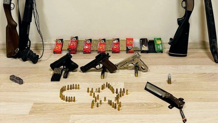 Sosyal medyadan silah paylaşımı yaptı, kıskıvrak yakalandı - 3. Sayfa