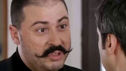 Ünlü oyuncu Mehmet Şekip Taşpınar hayatını kaybetti! Eşinden yürek sızlatan paylaşım - Magazin