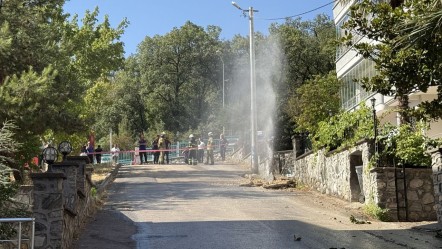 Bursa'da kazı sırasında doğal gaz hattı patladı: Yaralılar var - Gündem