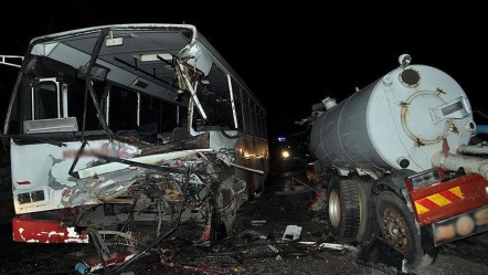 Nijerya'da katliam gibi kaza: 21 kişi feci şekilde can verdi - Dünya
