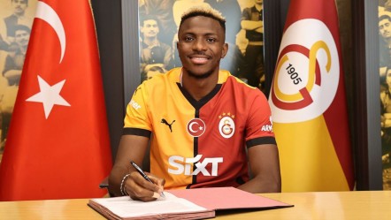 Osimhen Galatasaray’da kalacak mı? Yıllık 16 milyon Euro maaş önerdiler! - Haberler