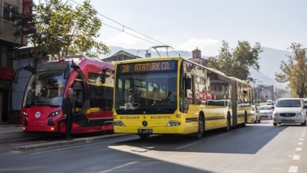 Toplu taşımada sürpriz karar! Bir kentimizde abonman kart iptal edildi - Ekonomi
