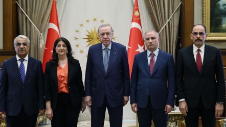 PKK ne zaman silah bırakacak? DEM'li Hatimoğulları tarih verip "Tarihi günlerin şafağındayız" dedi - Gündem